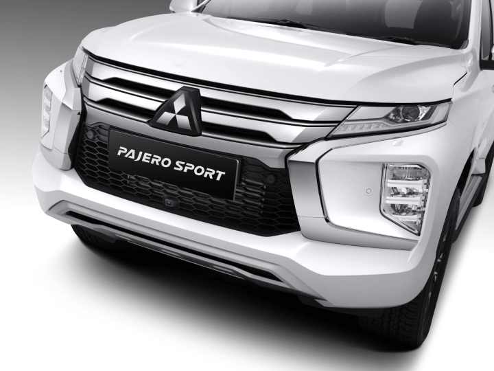 exterior-new-pajero-sport01.jpg